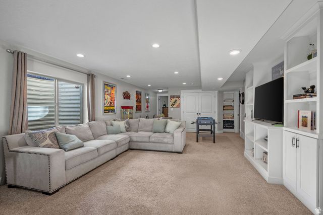 4096 E MOHICAN DR, Eagle Mountain, UT 84005