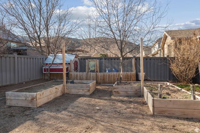 4096 E MOHICAN DR, Eagle Mountain, UT 84005