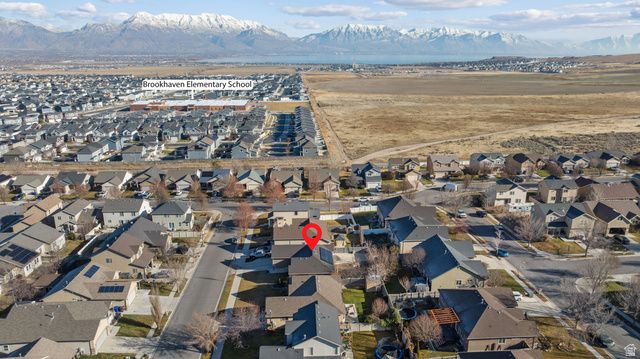 4096 E MOHICAN DR, Eagle Mountain, UT 84005