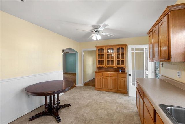 46 N 10th Street, Williamsburg, KY 40769