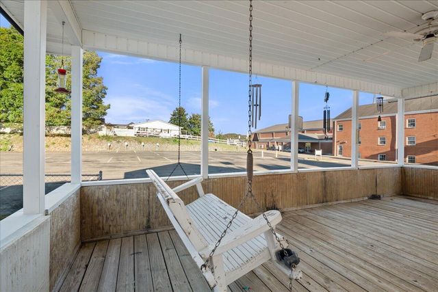 46 N 10th Street, Williamsburg, KY 40769