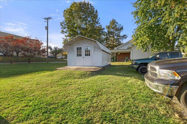 46 N 10th Street, Williamsburg, KY 40769