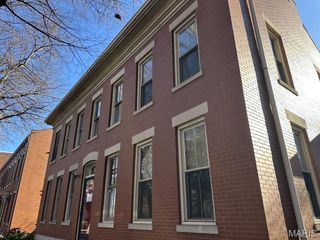 912 Rutger Street, St Louis, MO 63104