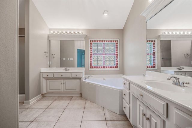 1010 Claycut Circle, North Little Rock, AR 72116