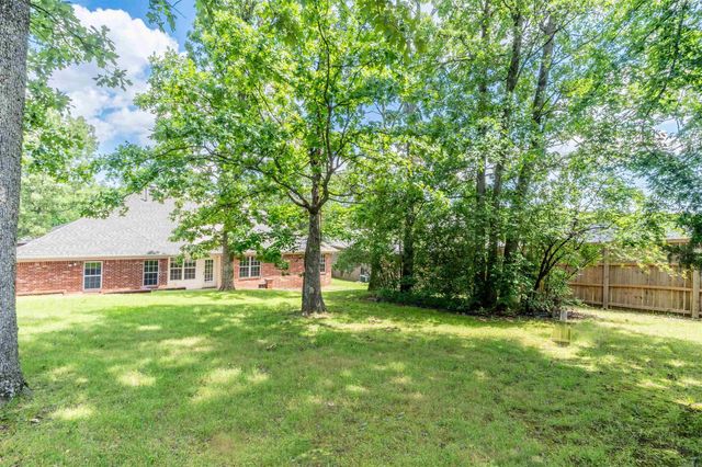 1010 Claycut Circle, North Little Rock, AR 72116