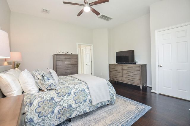 6511 Wexford Trail, Sugar Land, TX 77479