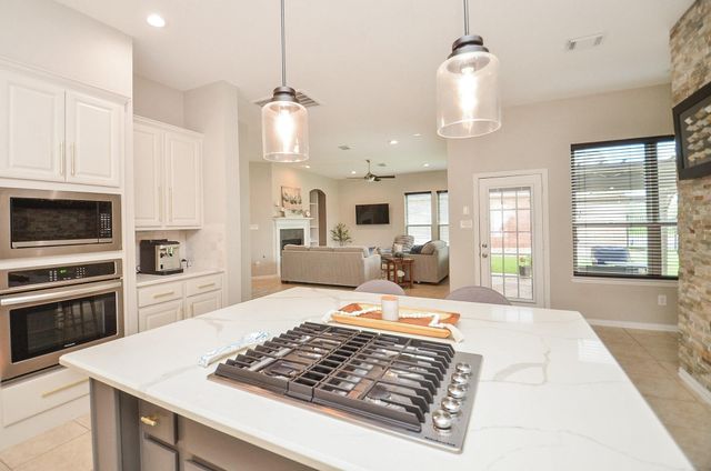 6511 Wexford Trail, Sugar Land, TX 77479