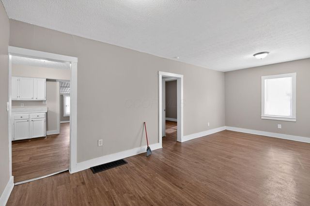 2520 Atwood Terrace, Columbus, OH 43211