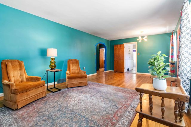 211 S Jarvis Avenue, Somerset, KY 42501