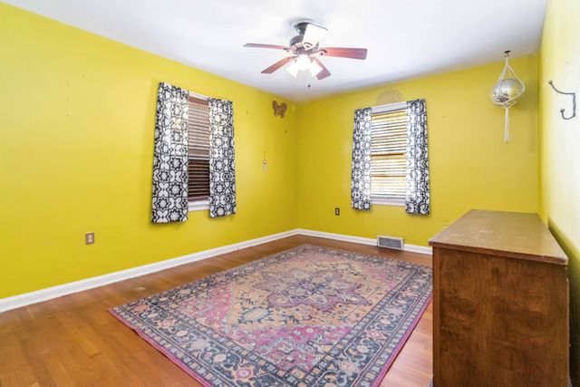 211 S Jarvis Avenue, Somerset, KY 42501