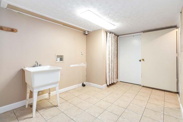 211 S Jarvis Avenue, Somerset, KY 42501