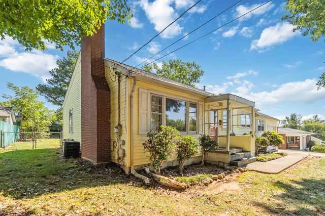 211 S Jarvis Avenue, Somerset, KY 42501