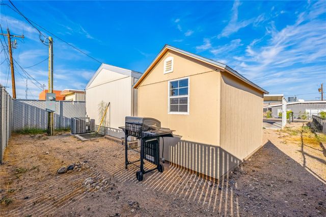 1960 Granada Drive, Bullhead City, AZ 86442
