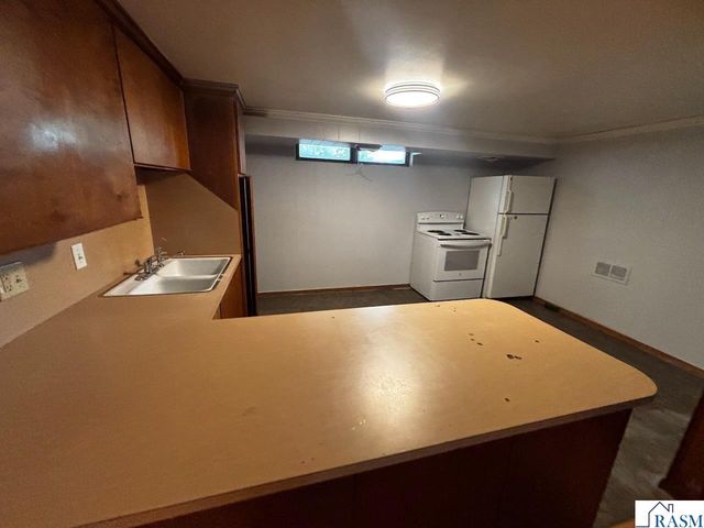 723 Valley View Road, St. Peter, MN 56082