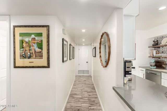 4615 N 22ND Street 204, Phoenix, AZ 85016