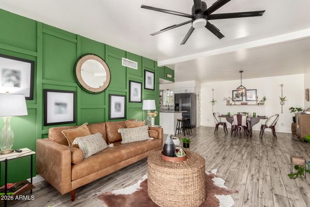 4615 N 22ND Street 204, Phoenix, AZ 85016