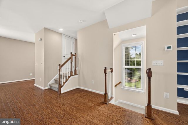 142 SEQUOIA DR, Winchester, VA 22602