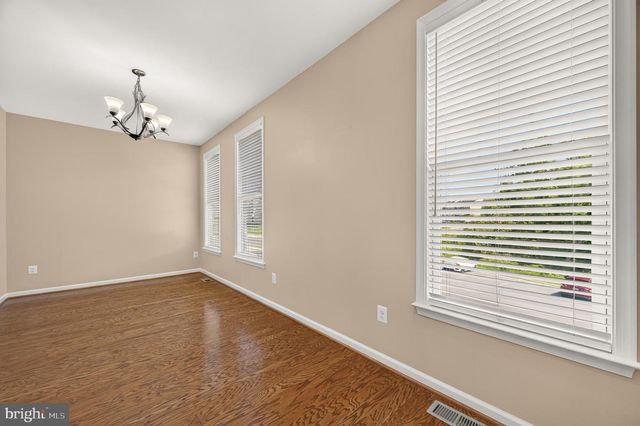 142 SEQUOIA DR, Winchester, VA 22602