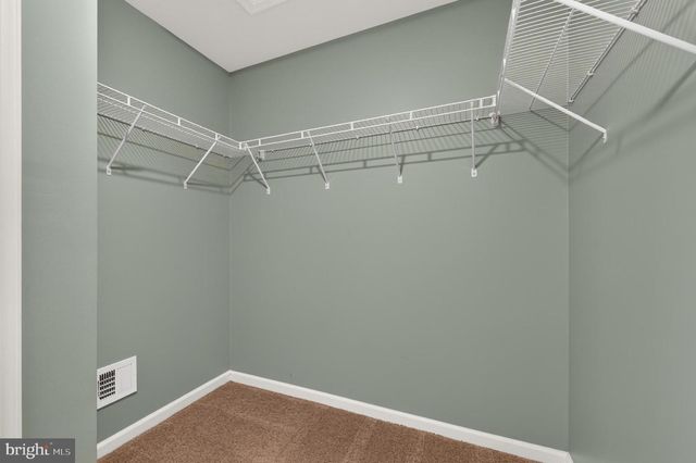 142 SEQUOIA DR, Winchester, VA 22602