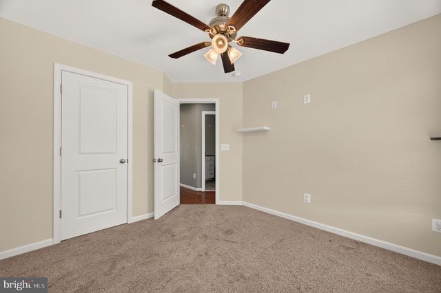 142 SEQUOIA DR, Winchester, VA 22602
