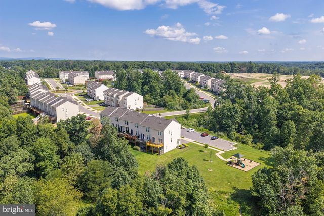 142 SEQUOIA DR, Winchester, VA 22602