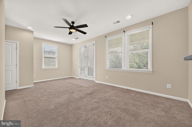142 SEQUOIA DR, Winchester, VA 22602