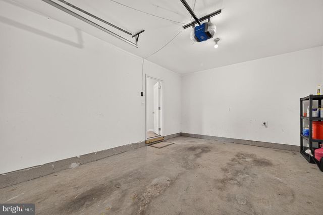 142 SEQUOIA DR, Winchester, VA 22602