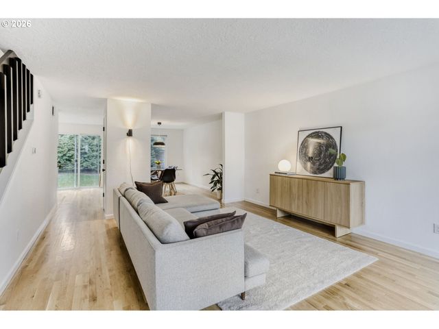 5965 Nw 213TH Pl, Portland, OR 97229