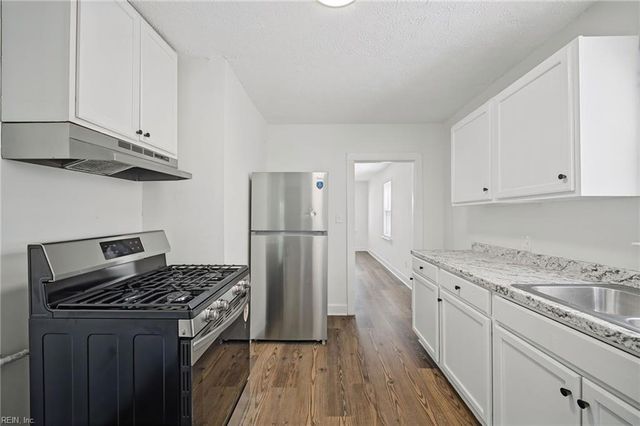 3713 Chestnut AVE, Newport News, VA 23607