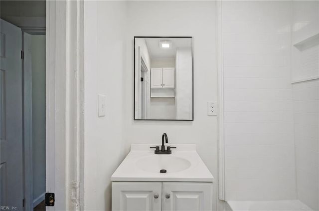3713 Chestnut AVE, Newport News, VA 23607