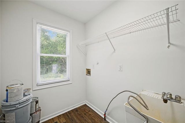 3713 Chestnut AVE, Newport News, VA 23607