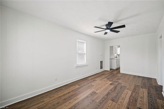 3713 Chestnut AVE, Newport News, VA 23607