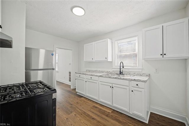3713 Chestnut AVE, Newport News, VA 23607