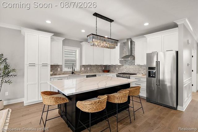 1929 Brookwood Avenue, Royal Oak, MI 48073
