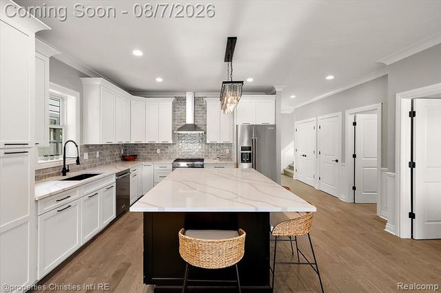1929 Brookwood Avenue, Royal Oak, MI 48073