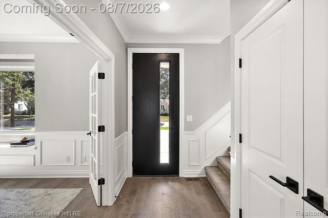1929 Brookwood Avenue, Royal Oak, MI 48073