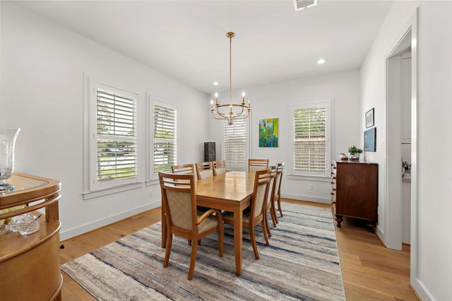 1003 Wakefield Drive, Houston, TX 77018