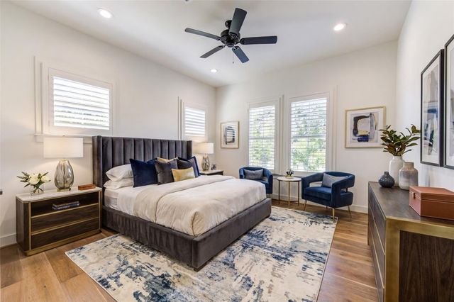 1003 Wakefield Drive, Houston, TX 77018