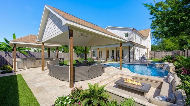 1003 Wakefield Drive, Houston, TX 77018