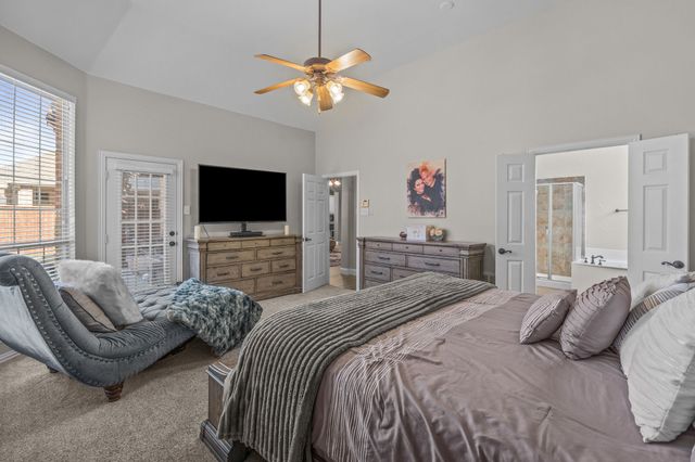 8821 Weston Lane, Lantana, TX 76226