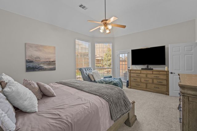 8821 Weston Lane, Lantana, TX 76226