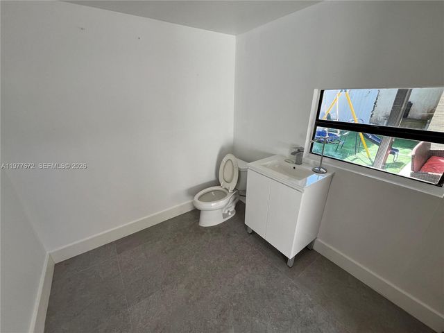 5803 Buchanan St 0, Hollywood, FL 33021