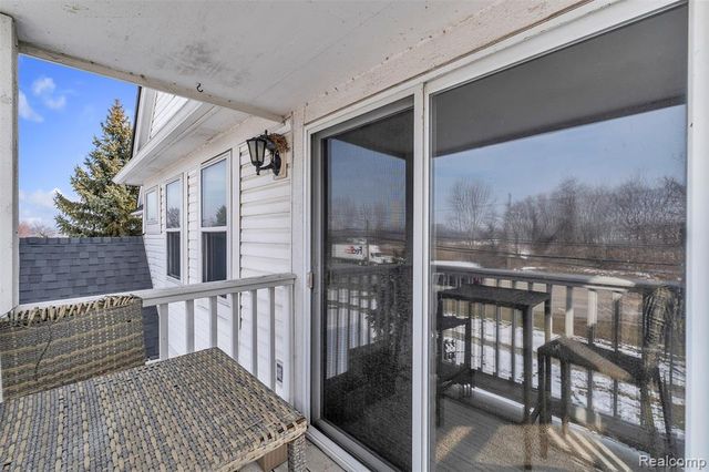 29104 Philadelphia Drive 13, New Baltimore, MI 48051