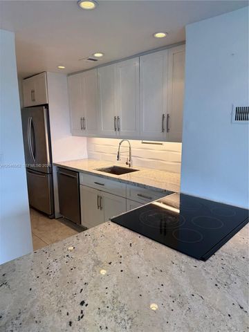 880 NE 69th St 5Q, Miami, FL 33138