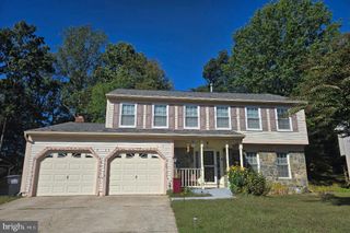 4482 EDSALL DR, Woodbridge, VA 22193