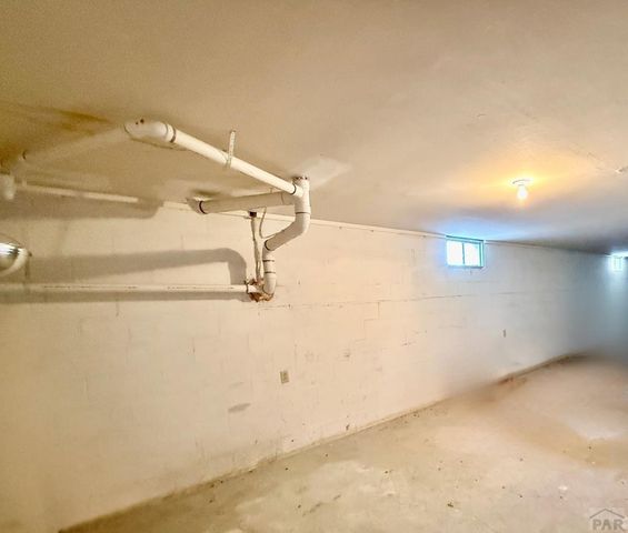 6216 Moreland Rd, Boone, CO 81025