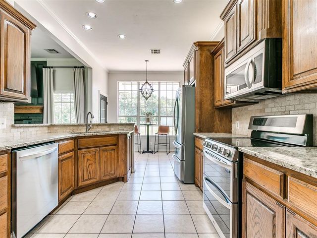 7212 Sapphire Lane, Oklahoma City, OK 73150