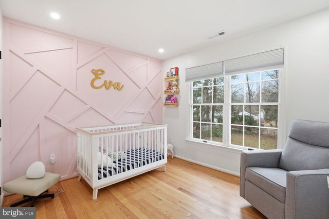 8656 TUTTLE RD, Springfield, VA 22152