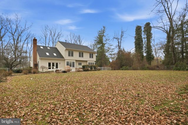 8656 TUTTLE RD, Springfield, VA 22152