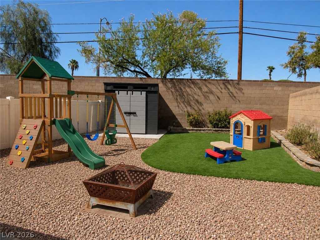 4831 Double Down Drive 103, Las Vegas, NV 89122 — photo 2